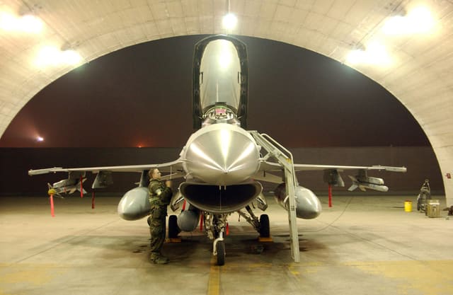  - Single-engine aircraft