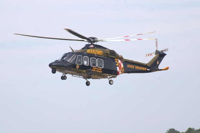 N382MD - Helicopter