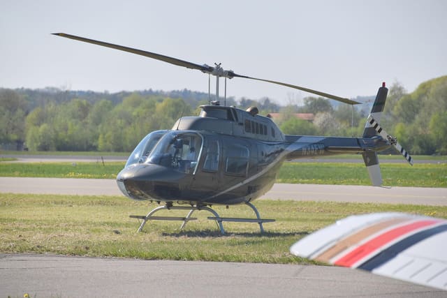 N34EW - Helicopter