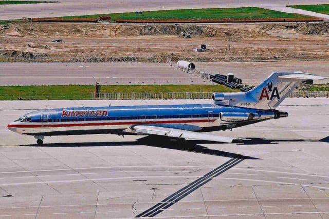 N709AA - Aircraft