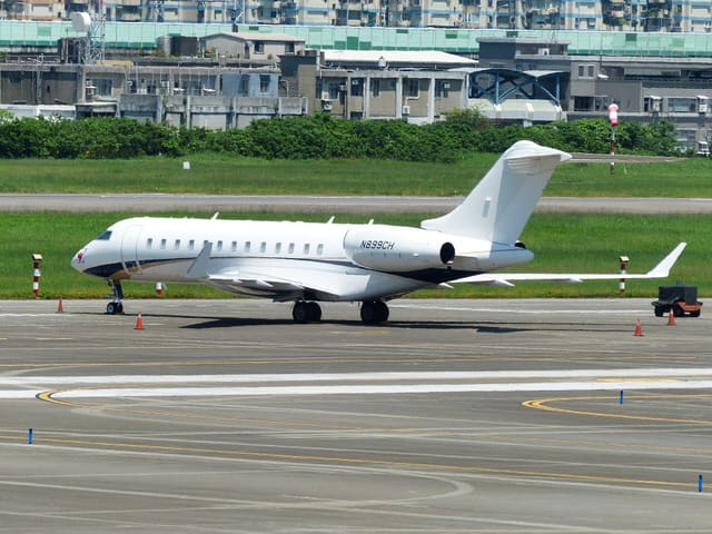 N899CH - Business jet