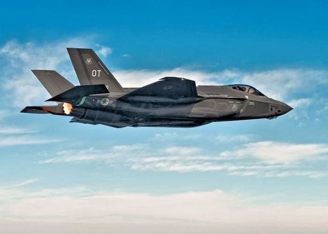  - Aircraft