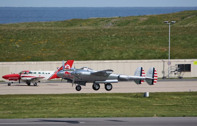 N25Y - Lockheed