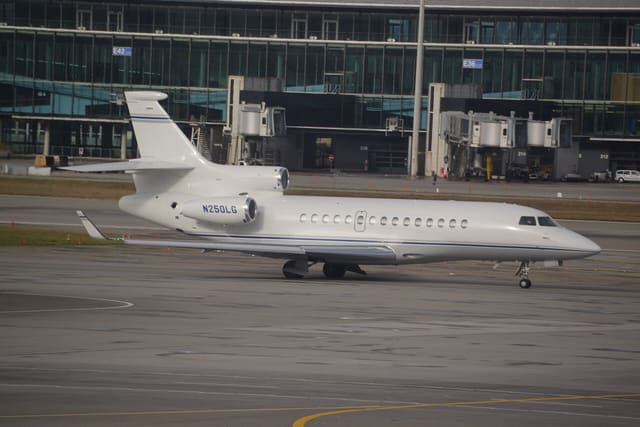 N250LG - Business jet