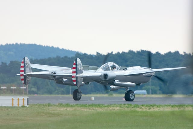 N25Y - Lockheed