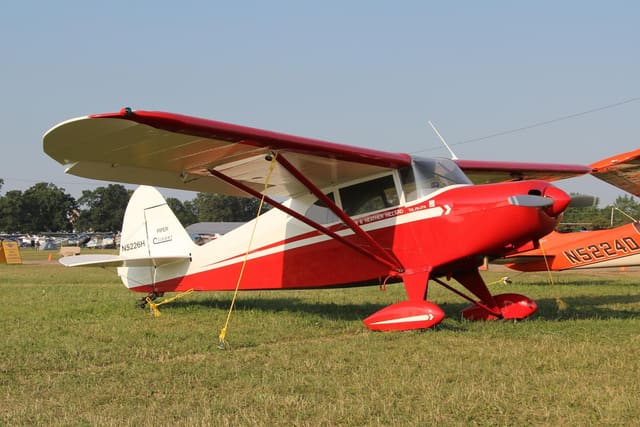 N5226H - Piper