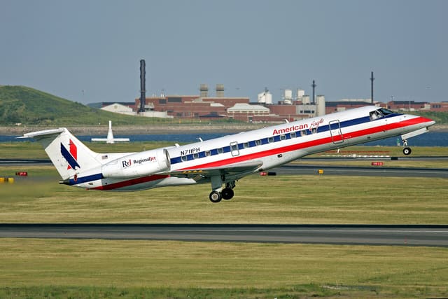 N711PH - Twin-engine aircraft