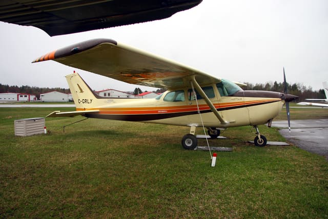 C-GRLY - Cessna
