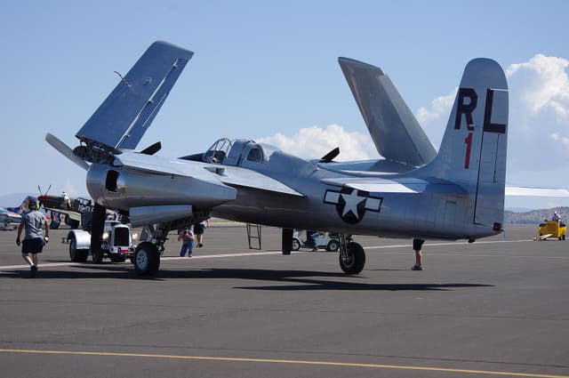 N747MX - Warbird