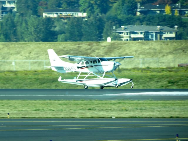 N5841L - Single-engine aircraft