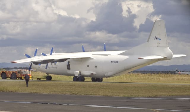 ER-AXA - Antonov