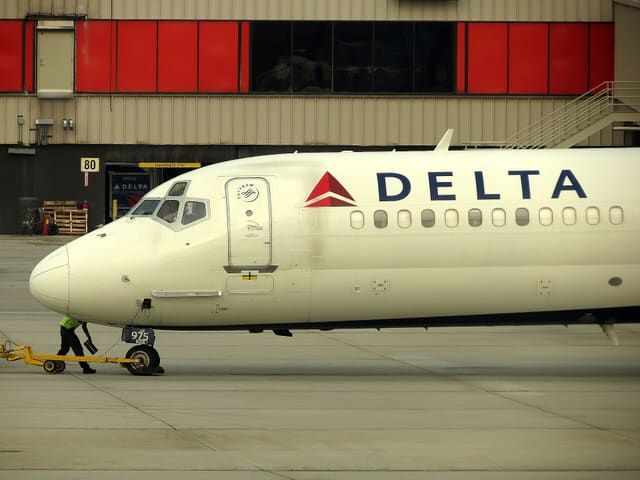 N975DL - Aircraft