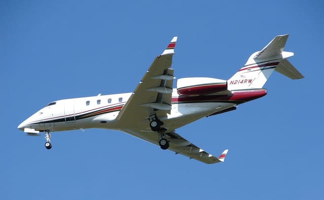 N214RW - Business jet