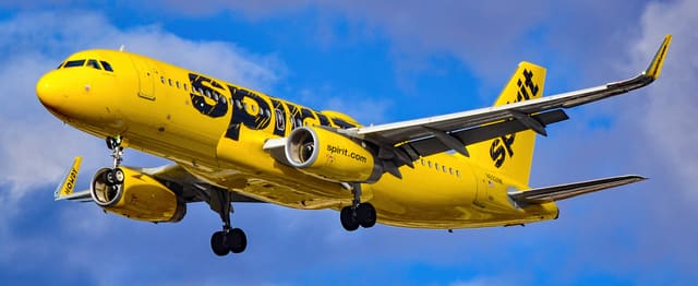 N692NK - Twin-engine aircraft