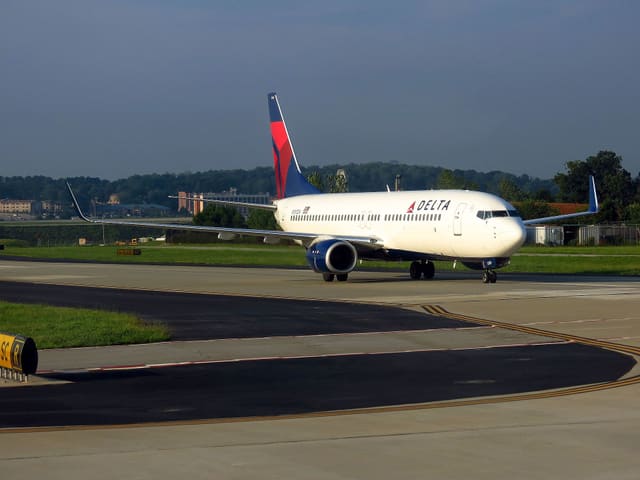 N390DA - Boeing