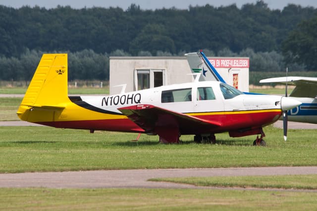 N100HQ - Mooney