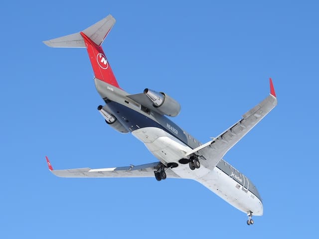 N8495B - Business jet
