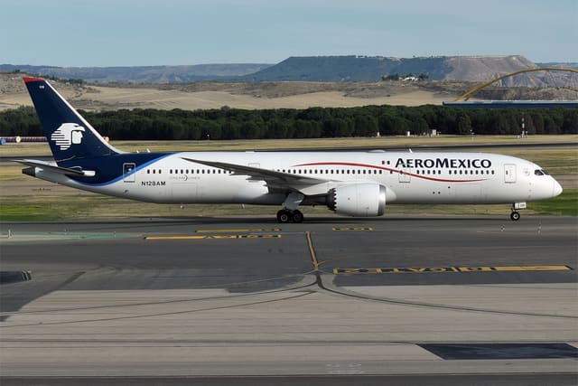 N128AM - Boeing