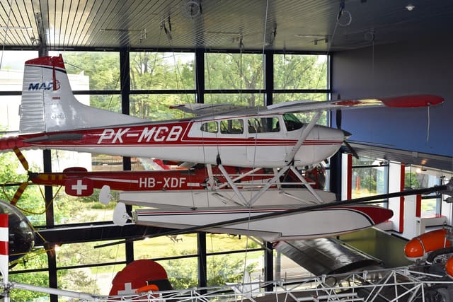 PK-MCB - Floatplane