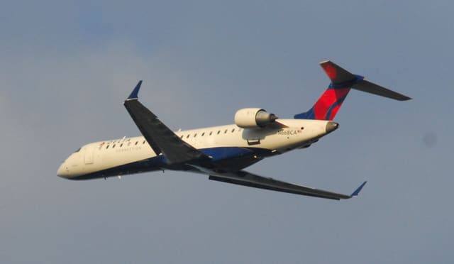 N668CA - Bombardier
