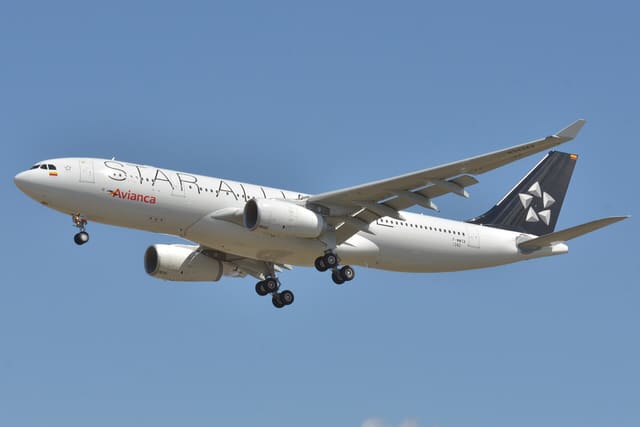 N342AV - Airbus