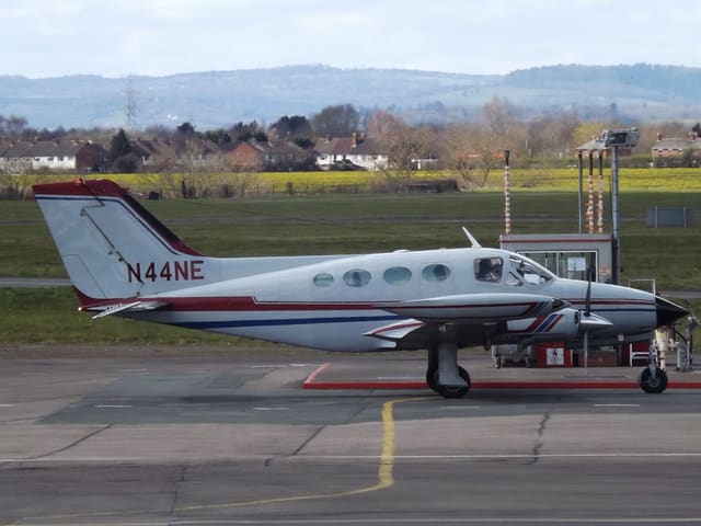 N44NE - Cessna