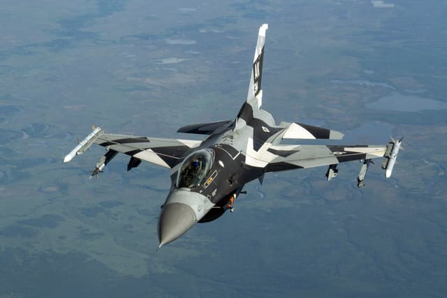  - Single-engine aircraft