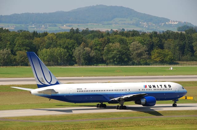 N654UA - Boeing
