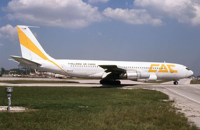 N8402 - Aircraft