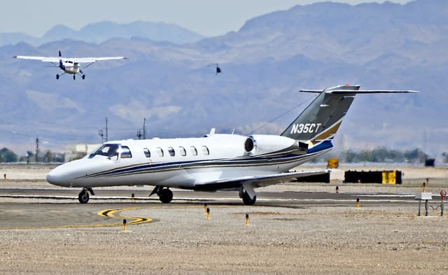 N35CT - Cessna
