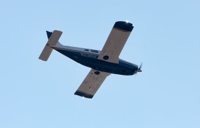 N23RW - Single-engine aircraft