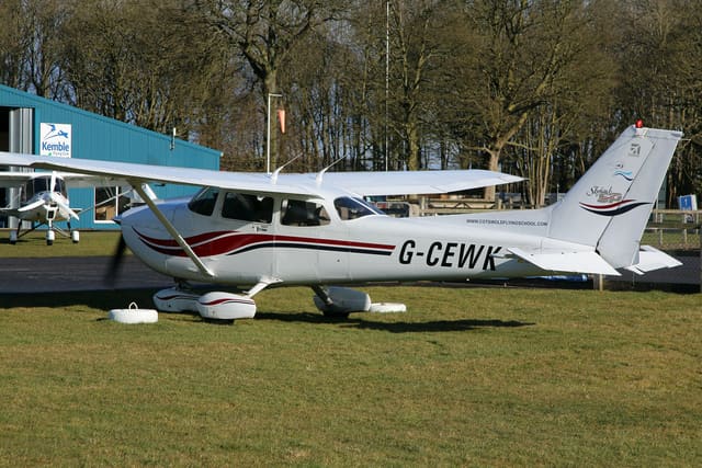 G-CEWK - Cessna
