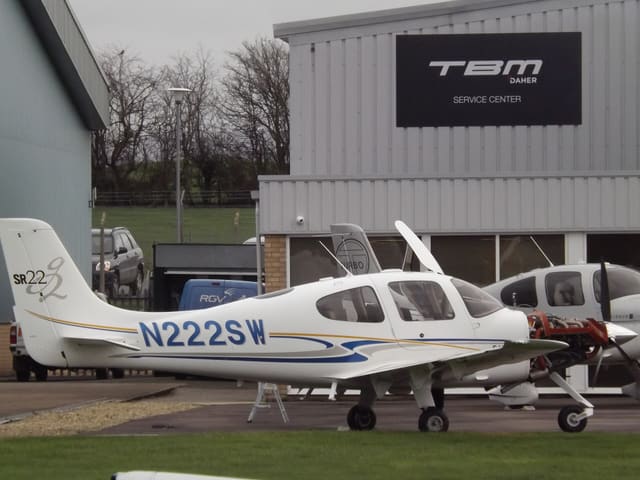 N222SW - Cirrus