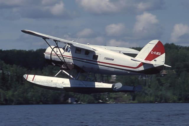 C-FJEC - Floatplane