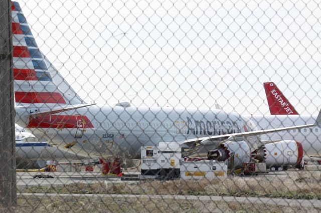 N334SM - Boeing