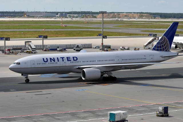N776UA - Boeing