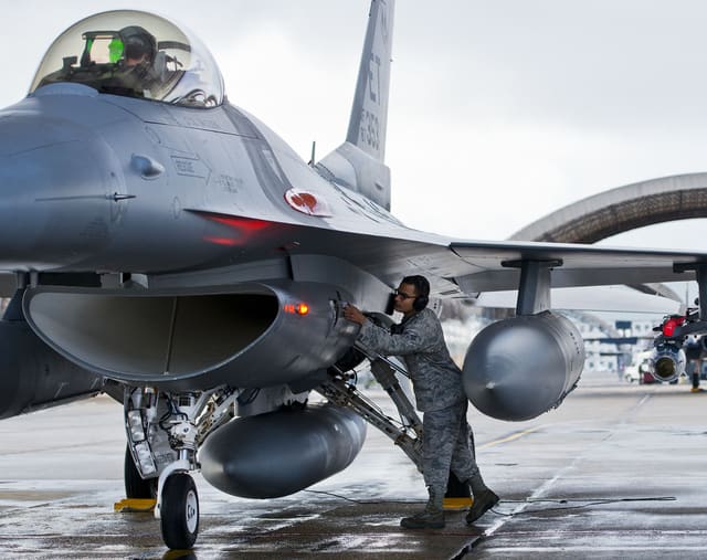  - Aircraft