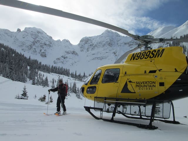N989SM - Helicopter