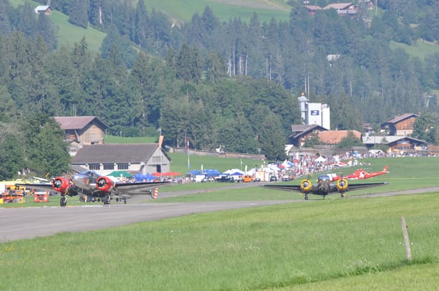 N184KP - Helicopter