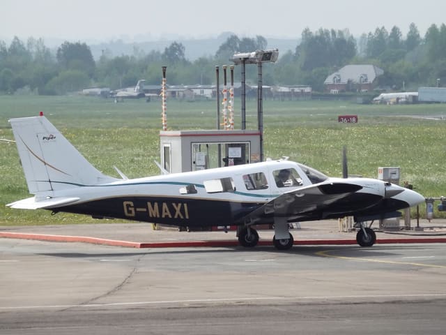 G-MAXI - Piper