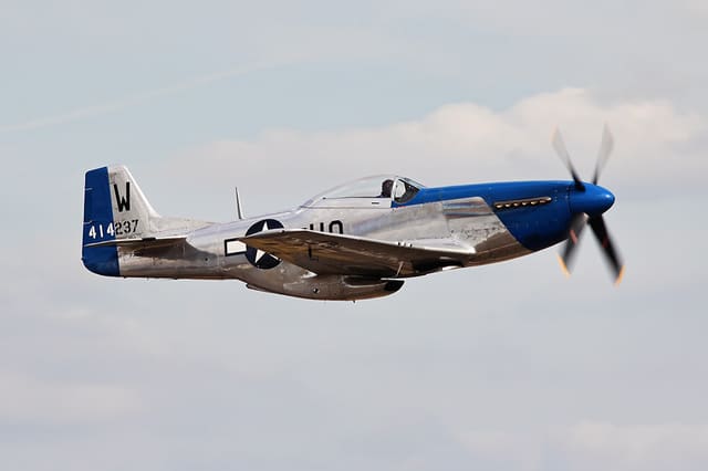 N2151D - Warbird