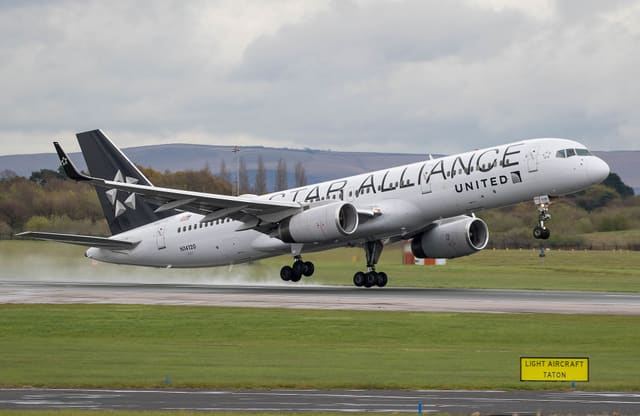 N14120 - Twin-engine aircraft