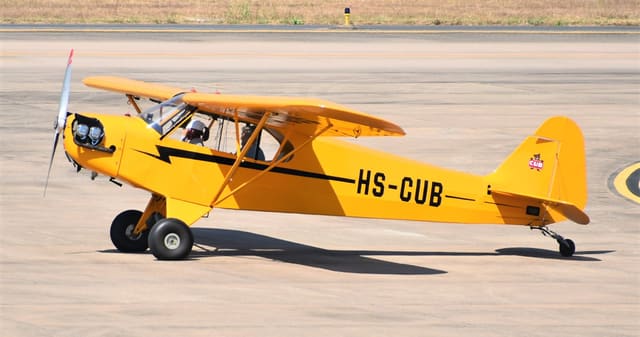 HS-CUB - Aircraft
