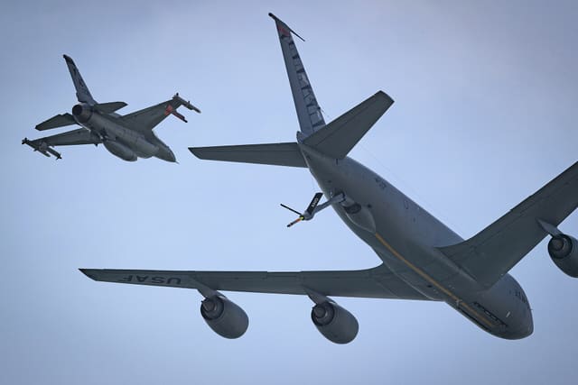  - Aircraft