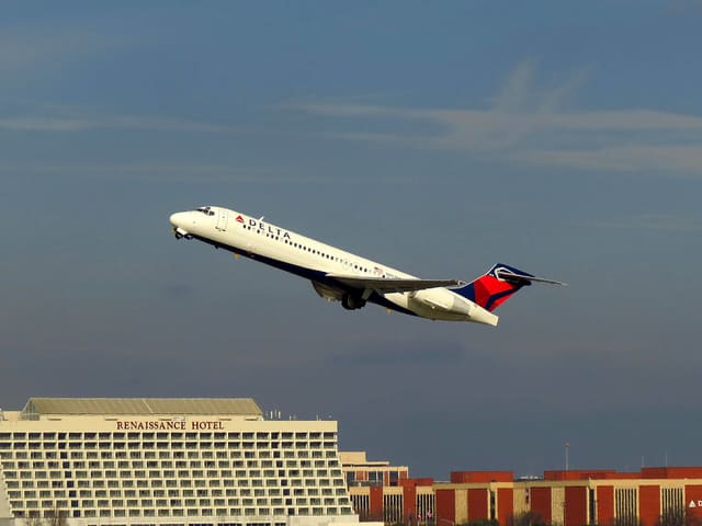 N957AT - Aircraft