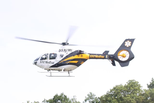 N932ME - Helicopter