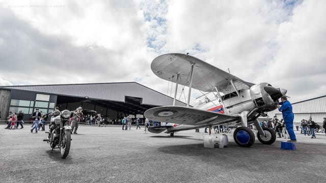 N5903 - Aircraft