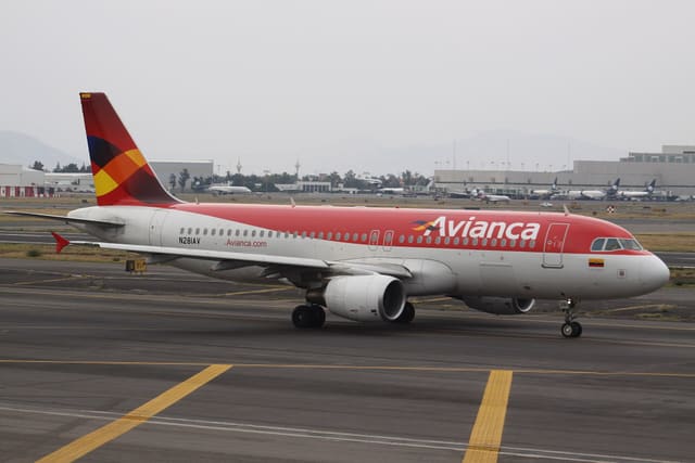 N281AV - Airbus