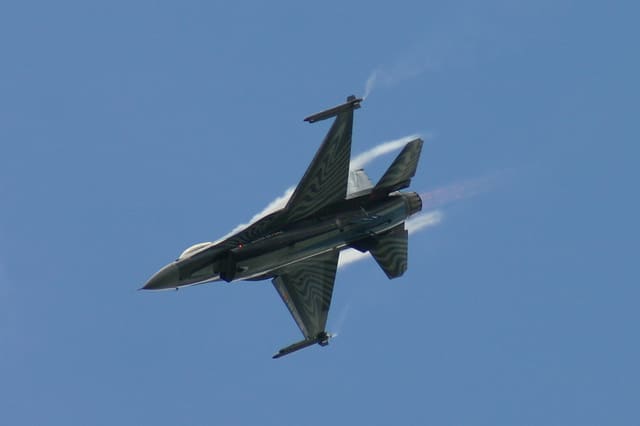  - Single-engine aircraft