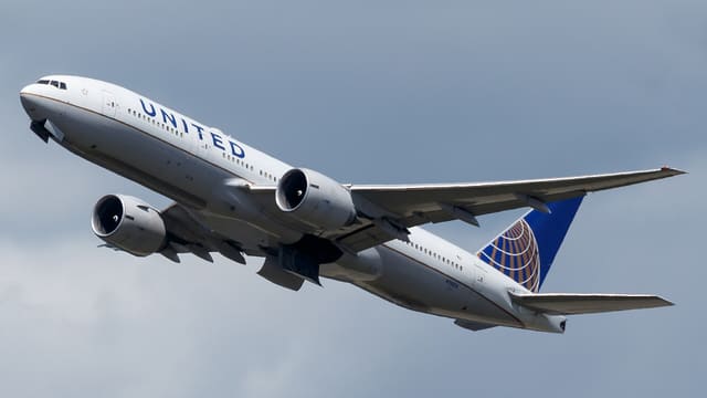 N78013 - Boeing